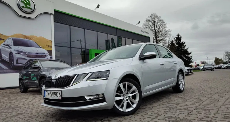 samochody osobowe Skoda Octavia cena 63900 przebieg: 171500, rok produkcji 2018 z Gryfice